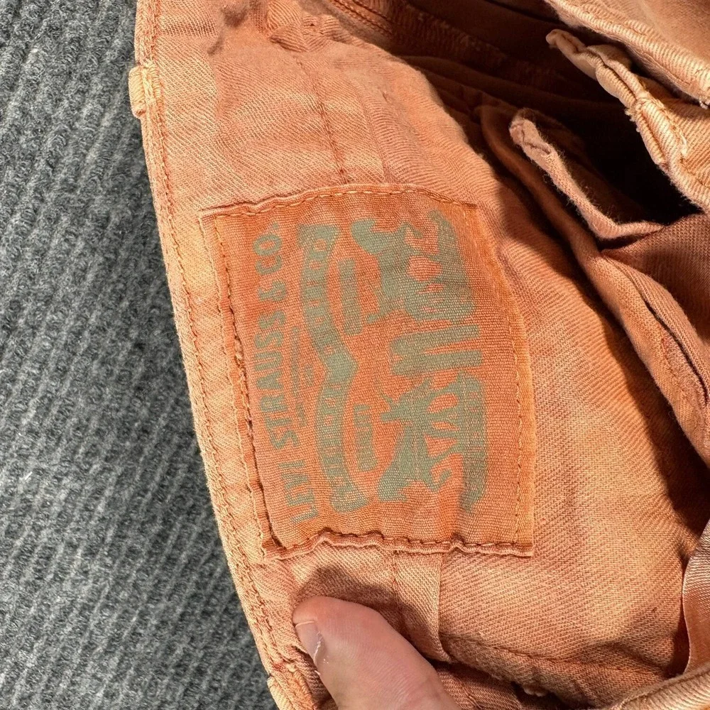 Levi's Chino Pants Mens 32x32 Peach Excellent Straight Leg Flap Pocket Cotton